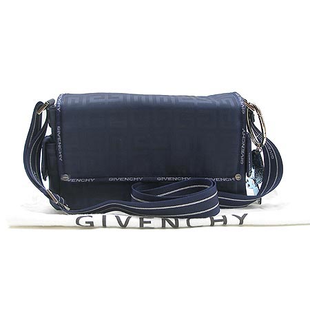 GIVENCHY(�����) ũ�ν��� �̹���2 - ���̺��� �߰���ǰ
