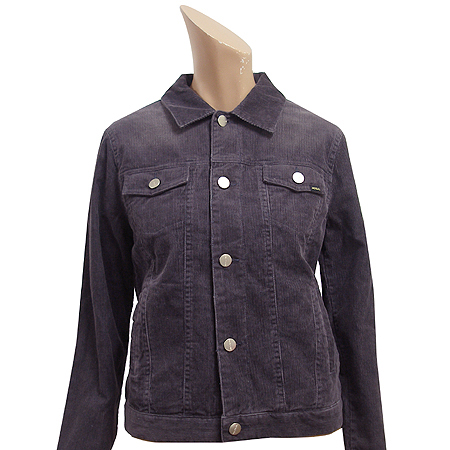 �����  ����