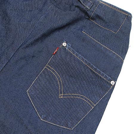 LEVI'S û��ĿƮ �̹���4 - ���̺��� �߰���ǰ