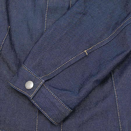 LEVI'S û���� �̹���3 - ���̺��� �߰���ǰ