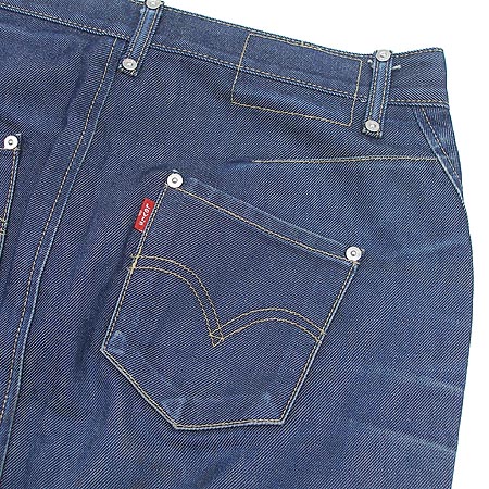 LEVI'S û��ĿƮ (������ȭ������)- �̹���4 - ���̺��� �߰���ǰ