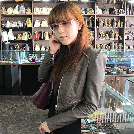 Loewe(�ο���) ���۶� �̹���6 - ���̺��� �߰���ǰ