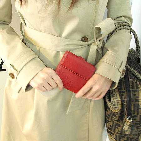 Loewe(�ο���) ���� ������ �̹���4 - ���̺��� �߰���ǰ