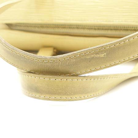 Louis Vuitton(���̺���) M5222A ���� ��Ǫ�� ��Ʈ�� �̹���4 - ���̺��� �߰���ǰ
