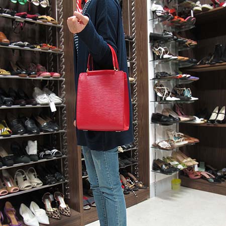 Louis Vuitton(���̺���) �ǰ��� ��Ʈ�� �̹���5 - ���̺��� �߰���ǰ
