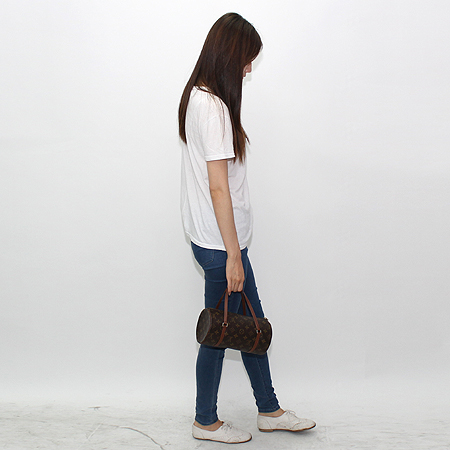 Louis Vuitton ���߿� ������Ʈ�� �̹���7 - ���̺��� �߰���ǰ