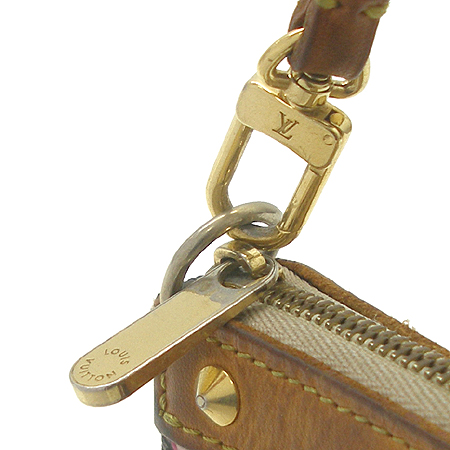 Louis Vuitton(���̺���) M92006 ä������ �Ŀ�ġ��(�������ƹ�ȭ��������) �̹���4 - ���̺��� �߰���ǰ