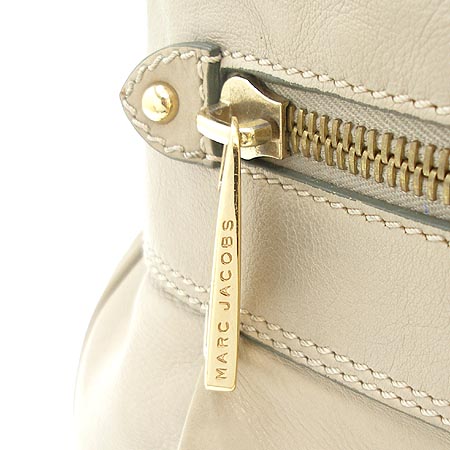 Marc Jacobs(��ũ�����߽�) ȣ�� ����� �̹���4 - ���̺��� �߰���ǰ