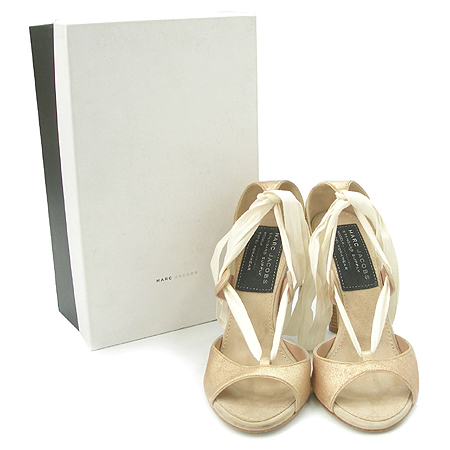 MARC JACOBS ���� �̹���2 - ���̺��� �߰���ǰ
