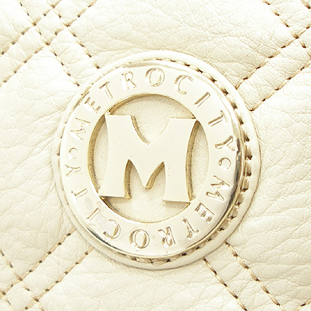 Metrocity(��Ʈ�ν�Ƽ) ������ ��Ʈ�� �̹���2 - ���̺��� �߰���ǰ