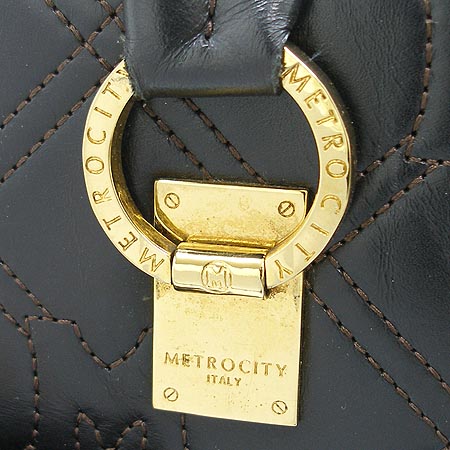 Metrocity(��Ʈ�ν�Ƽ) ���� ��Ʈ�� �̹���3 - ���̺��� �߰���ǰ