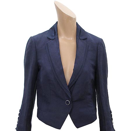 ����  ����