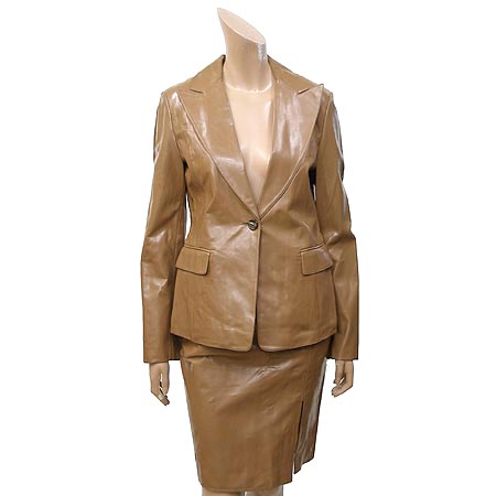 ����  ����