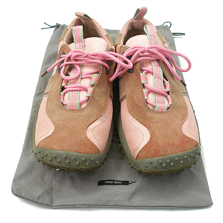 MIU MIU ����Ŀ�� �̹���2 - ���̺��� �߰���ǰ