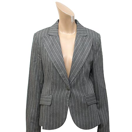 ����  ����