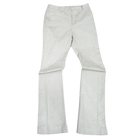 �����  ����