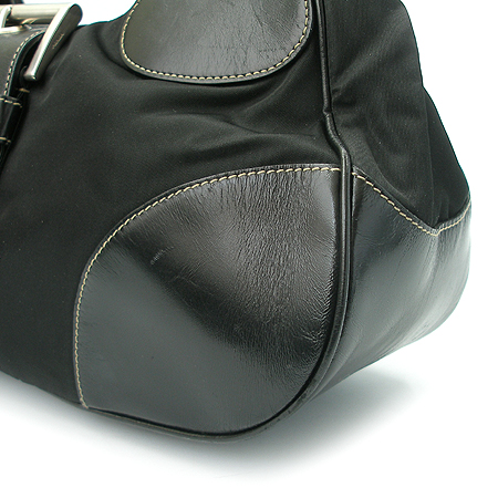 Prada(�����) ����� �̹���3 - ���̺��� �߰���ǰ
