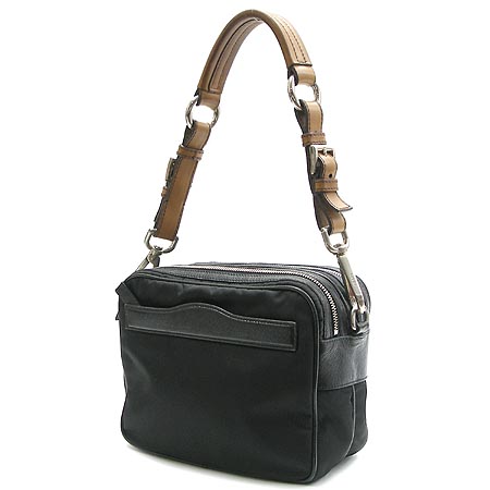Prada(�����) ����� �̹���3 - ���̺��� �߰���ǰ
