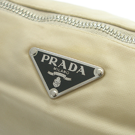 Prada(�����) ����� �̹���3 - ���̺��� �߰���ǰ