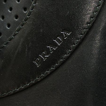 Prada(�����) ����� �̹���5 - ���̺��� �߰���ǰ