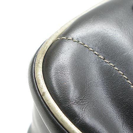 Prada(�����) ����� �̹���5 - ���̺��� �߰���ǰ