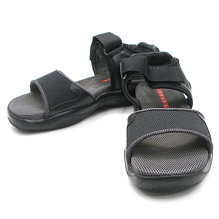 Prada()*