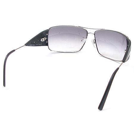 Prada(�����) ���۶� �̹���4 - ���̺��� �߰���ǰ