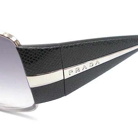 Prada(�����) ���۶� �̹���5 - ���̺��� �߰���ǰ