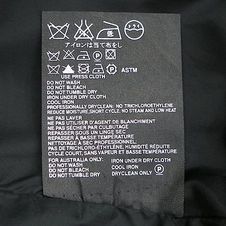 Prada(�����) ��ĿƮ �̹���4 - ���̺��� �߰���ǰ