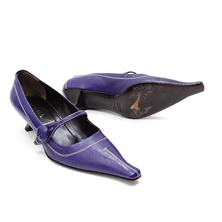 Prada(�����) ���� �̹���3 - ���̺��� �߰���ǰ