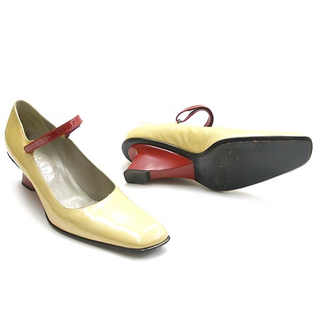 Prada(�����) ������ ������ ���� �̹���2 - ���̺��� �߰���ǰ