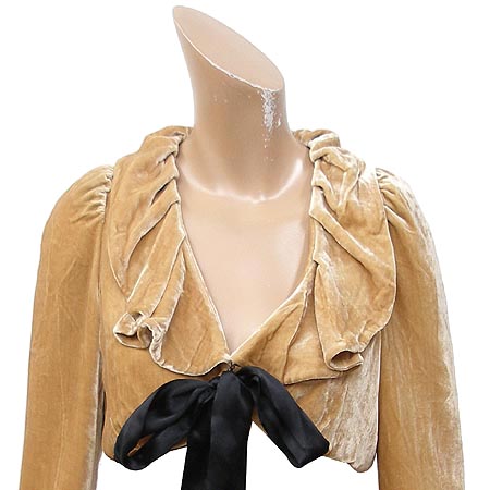 ���Ϻ�  ����