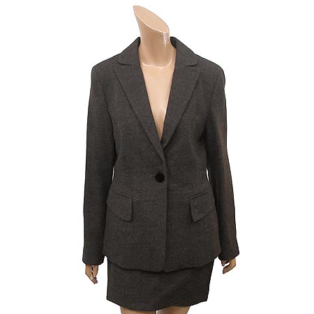 ������  ����