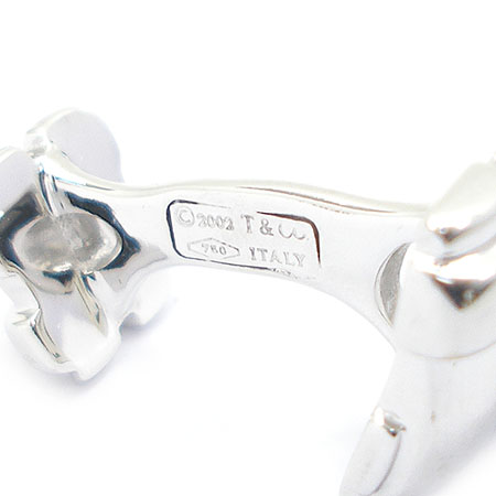 Tiffany(Ƽ�Ĵ�) 18K W/G Ŀ�꽺 ��ư �̹���4 - ���̺��� �߰���ǰ