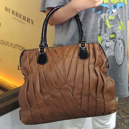 VALENTINO(�߷�Ƽ��) ��Ʈ�� W �̹���5 - ���̺��� �߰���ǰ