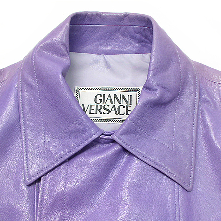 Versace(������ü) ������ ���� ���� �̹���2 - ���̺��� �߰���ǰ