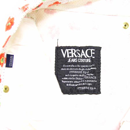 Versace(������ü) ���� �̹���2 - ���̺��� �߰���ǰ