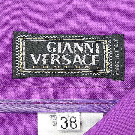 Versace(������ü) ���� �̹���3 - ���̺��� �߰���ǰ